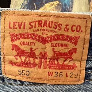 Levi's Relaxed Fit Denim Jeans “550” size 36/29